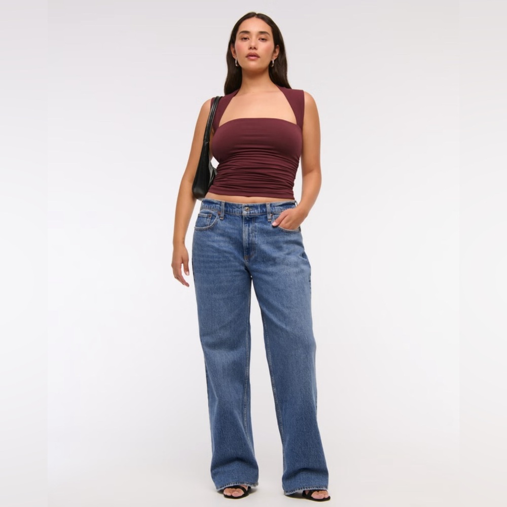 Abercrombie & Fitch Curve Love Low Rise Baggy Jean - Picture 4 of 4